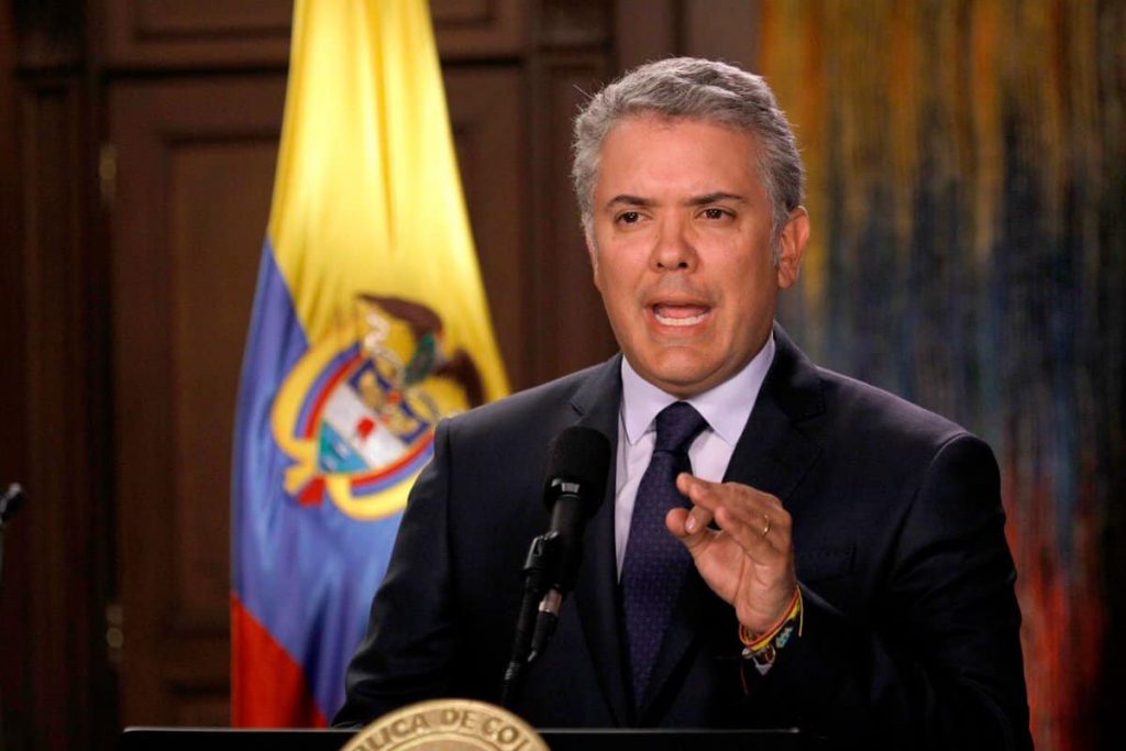Duque señaló que las autoridades de inteligencia no han recibido información que valide dicha denuncia.