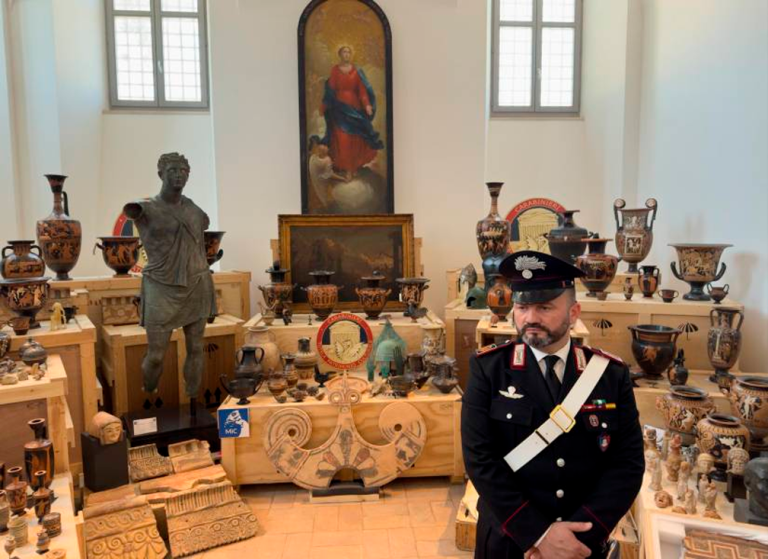 ITALIA RECUPERA 600 OBRAS ROBADAS DE ESTADOS UNIDOS