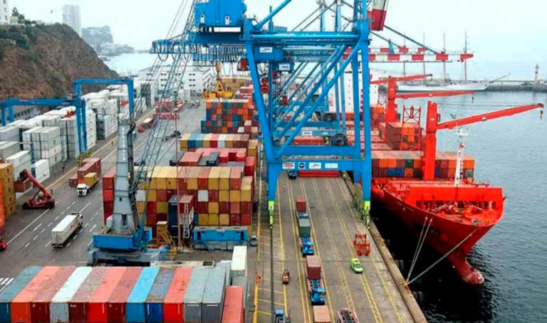 EL COMERCIO BILATERAL ENTRE ECUADOR Y VENEZUELA SE HA DESPLOMADO