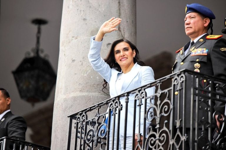 La vicepresidenta Verónica Abad ya se encuentra en Ecuador