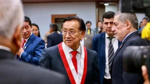 José María Balcázar: ¿Quién es el legislador de 83 años que asume la presidencia de Perú?