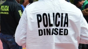 Ocho agentes de la Dinased fueron detenidos por presunto robo de dinero en Guayaquil