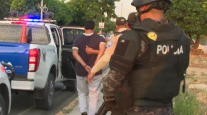 Tres detenidos tras intento de secuestro en Vía a la Costa, en Guayaquil