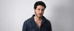 Sebastián Yatra ya está en Quito: esta noche enciende la capital con su “Entre Tanta Gente Tour”