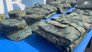 La Policía captura a cuatro sujetos armados y con prendas de uso militar en El Oro