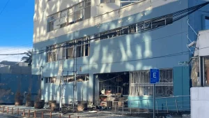 Arcom califica el ataque a su edificio, en Quito, como un acto de intimidación