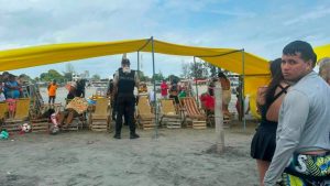Ataque armado deja tres muertos y una mujer herida en balneario de Cojimíes, Manabí