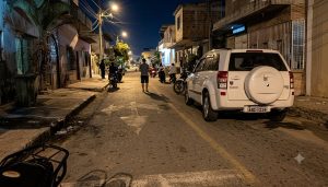 MENOR DE 15 AÑOS ENCONTRADO SIN VIDA AL INTERIOR DE UNA VIVIENDA