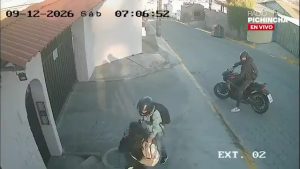 MUJER SUFRIÓ ASALTO A MANO ARMADA EN QUITO