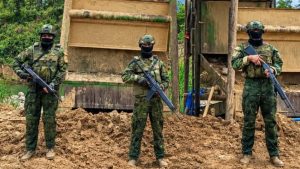 EJÉRCITO ECUATORIANO SIGUE LUCHANDO CONTRA LA MINERÍA ILEGAL