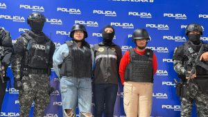 ESPOSA & HIJA DE ALIAS «FITO» IRÁN A CÁRCEL «LA ROCA»