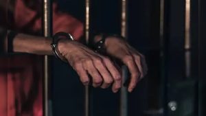 HOMBRE ES SENTENCIADO A 22 AÑOS DE CÁRCEL POR VIOLAR A SU HIJA