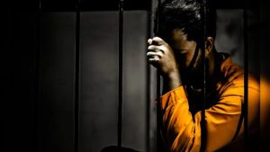 DOCENTE ES LLAMADO A JUICIO POR PRESUNTO ABUSO A ESTUDIANTE DE 15 AÑOS